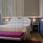 Colombo 2*